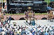 SL広場での烏森神社発輿祭。'12.05.05.
